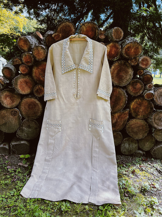 1920s Raw Silk Dress With Woven Details
