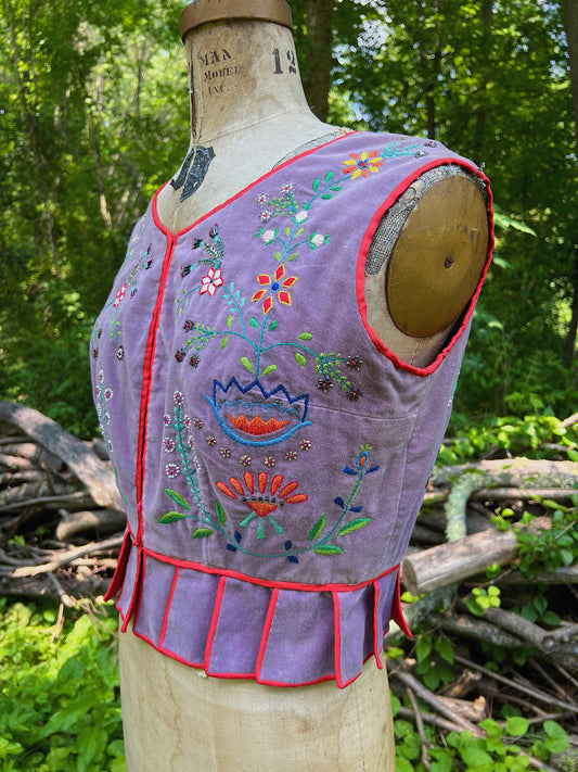 Vintage Folk Embroidered Vest With Beaded Florals